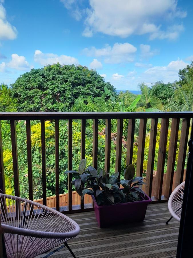 Charmant Chalet Avec Jacuzzi, L'Ile O Vert Saint-Philippe Exterior photo